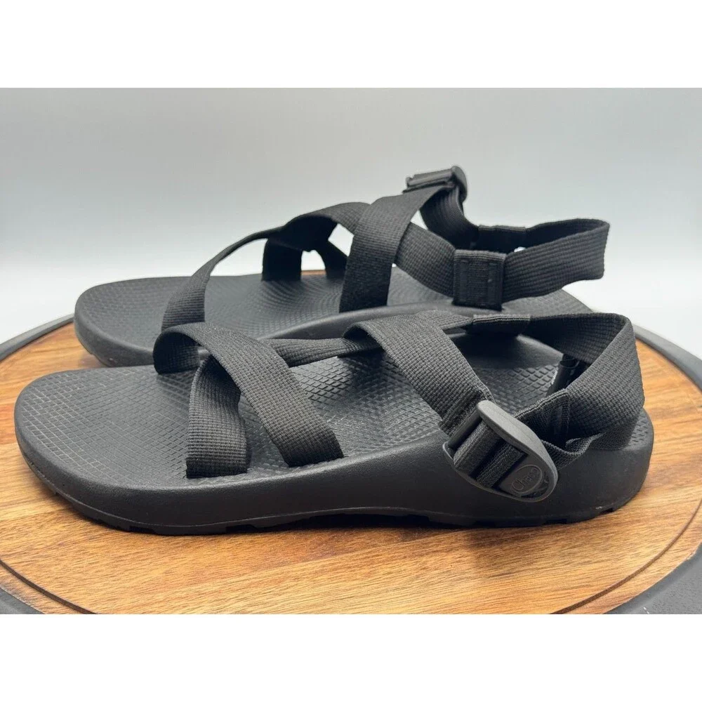 CHACO Men's Adjustable Black Waterproof Hiking Sandals Shoes Size 10